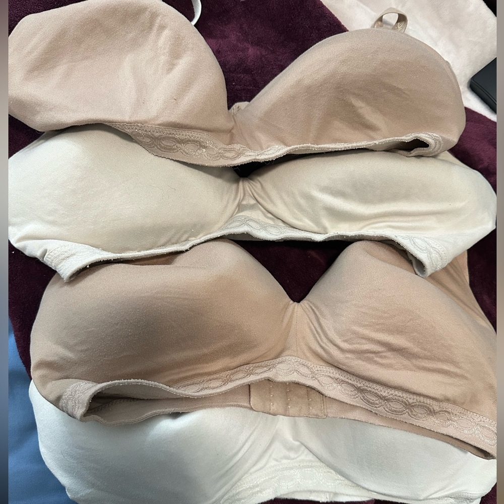 4 Warners no wire bra’s 38 C - Picture 2 of 15